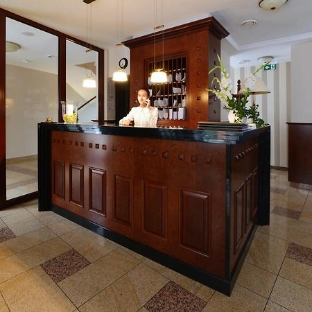 Hotel Ulubiony 科斯琴 外观 照片