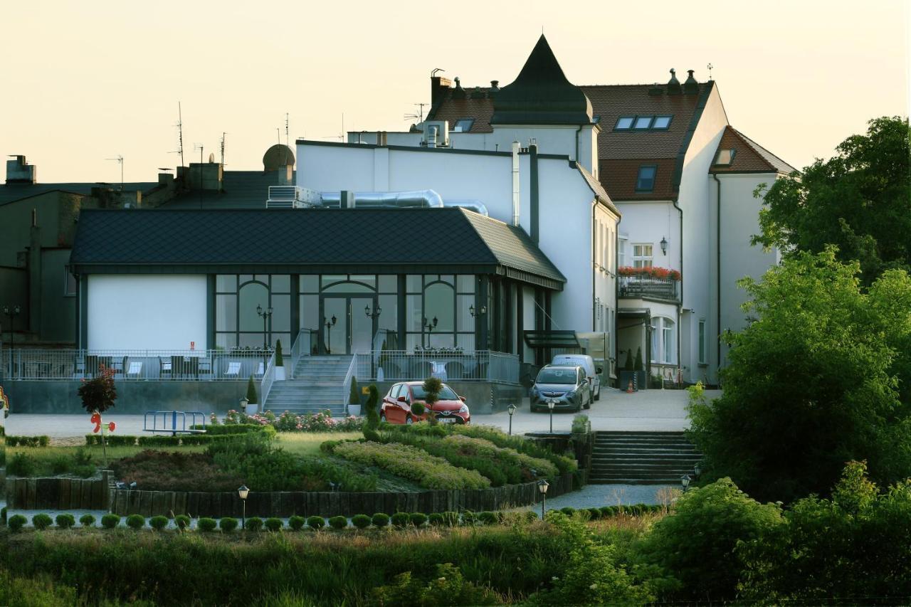 Hotel Ulubiony 科斯琴 外观 照片